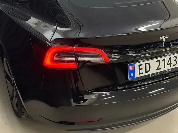 Tesla Model 3 2021 photo 5