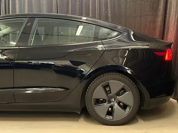 Tesla Model 3 2021 photo 4