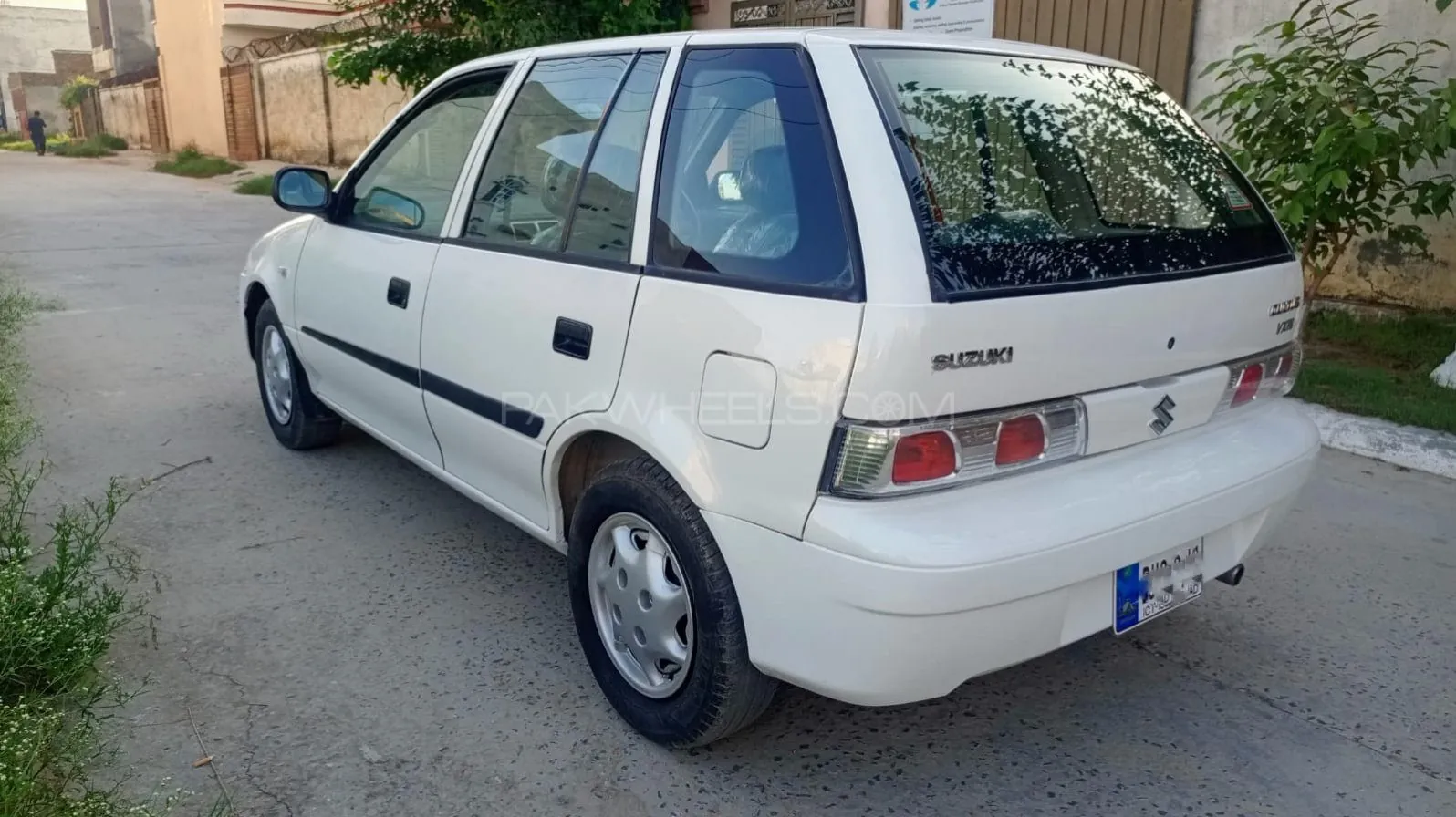 Suzuki Cultus