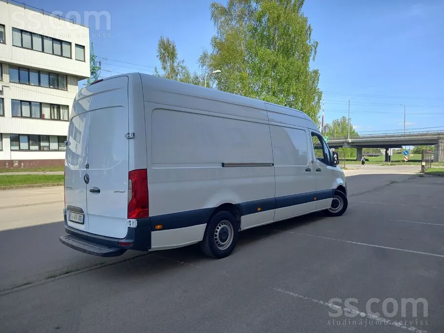 Mercedes-Benz Sprinter 2019 photo 2