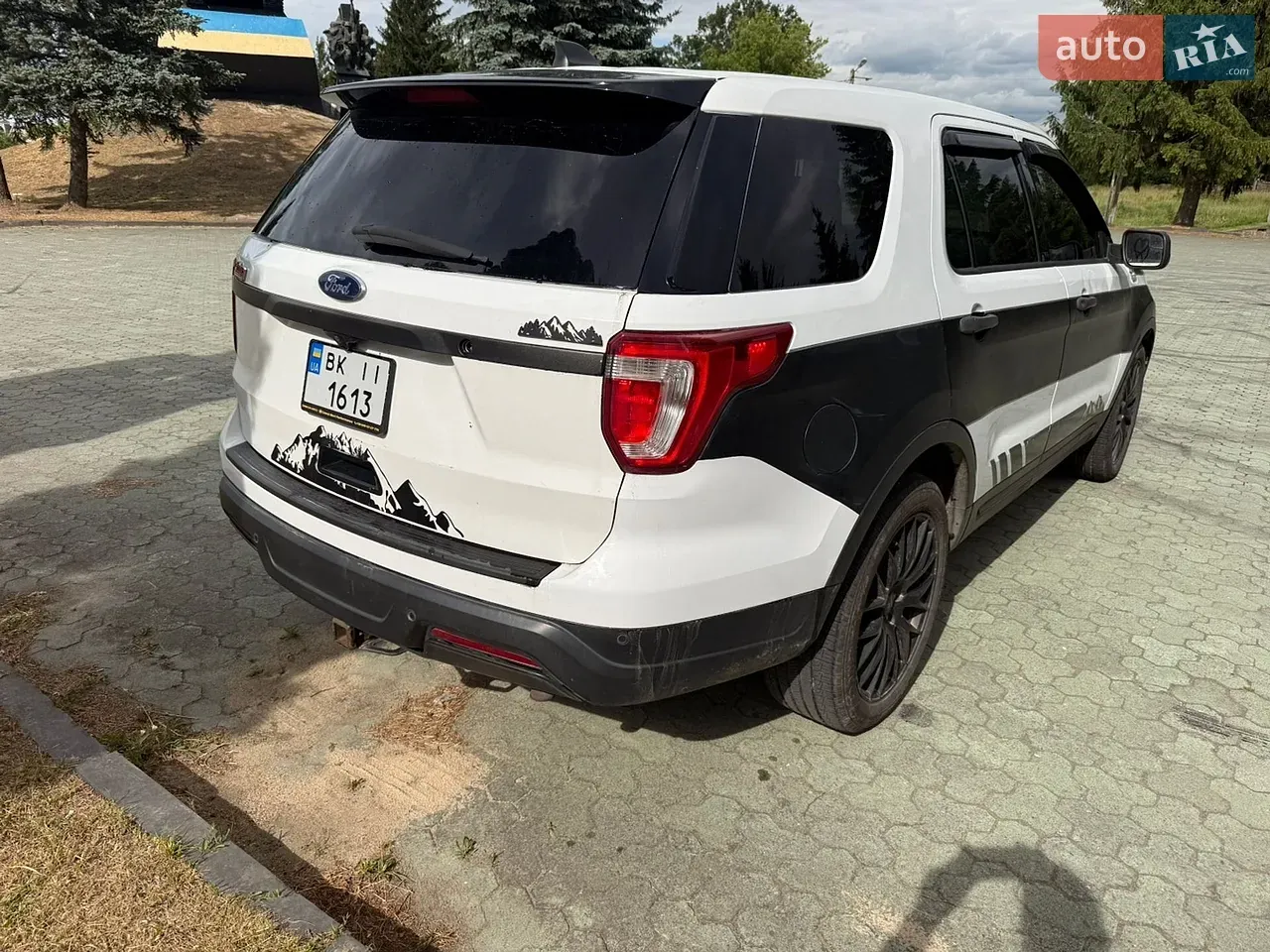 Ford Explorer 2018 photo 4