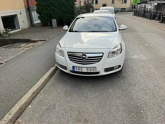 Opel Insignia 2012 photo 2