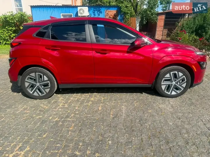 Hyundai Kona 2023 photo 4