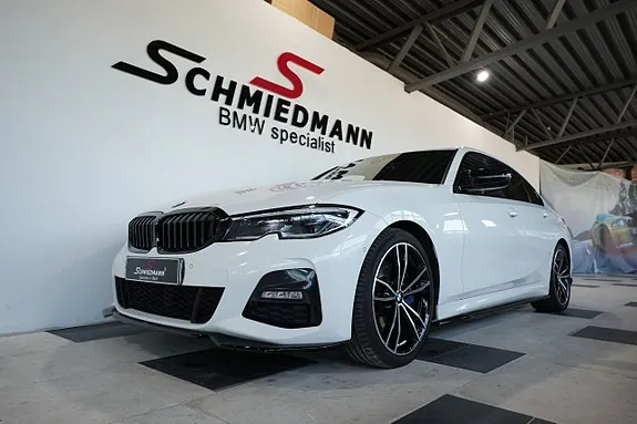 BMW 330I