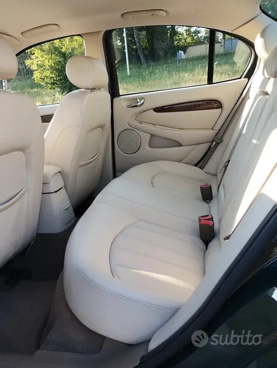 Jaguar X-Type 2003 photo 5