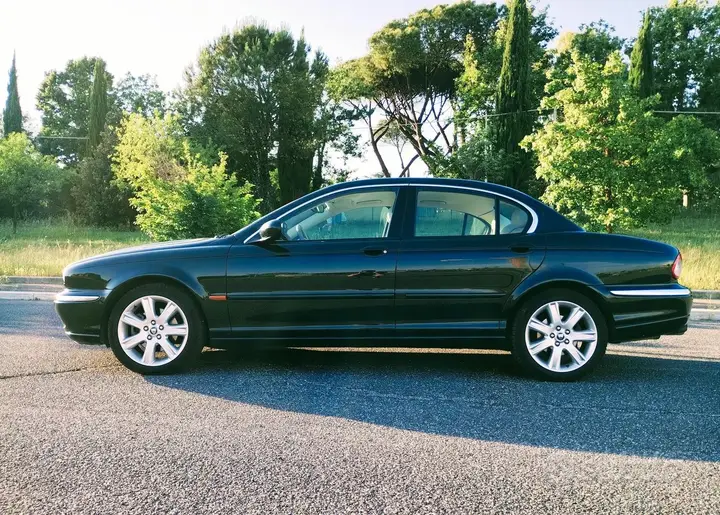 Jaguar X-Type 2003 photo 3
