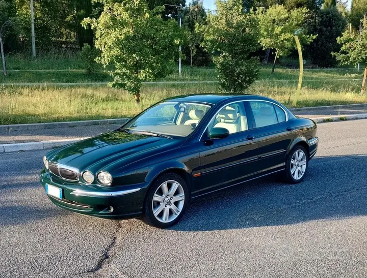 Jaguar X-Type