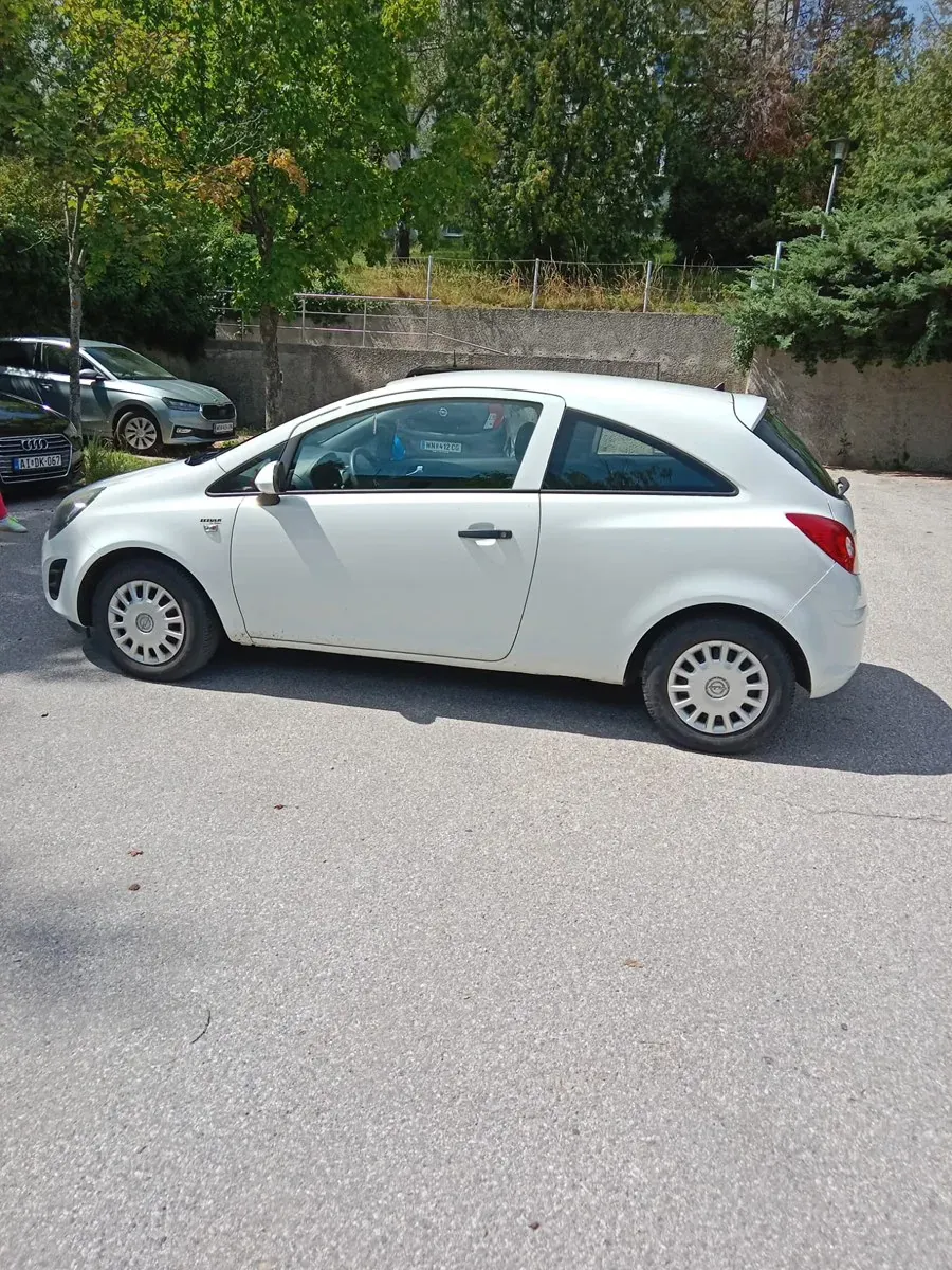 Opel Corsa 2014 photo 3