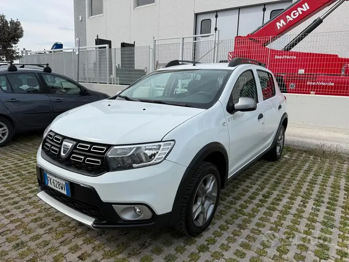 Dacia Sandero 2017 photo 3