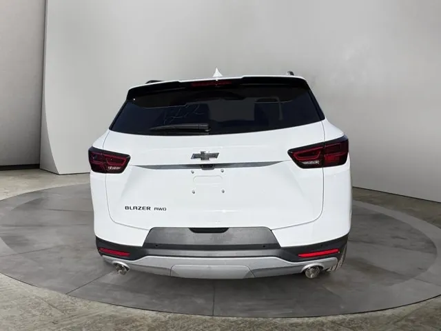 Chevrolet Blazer 2026 photo 5