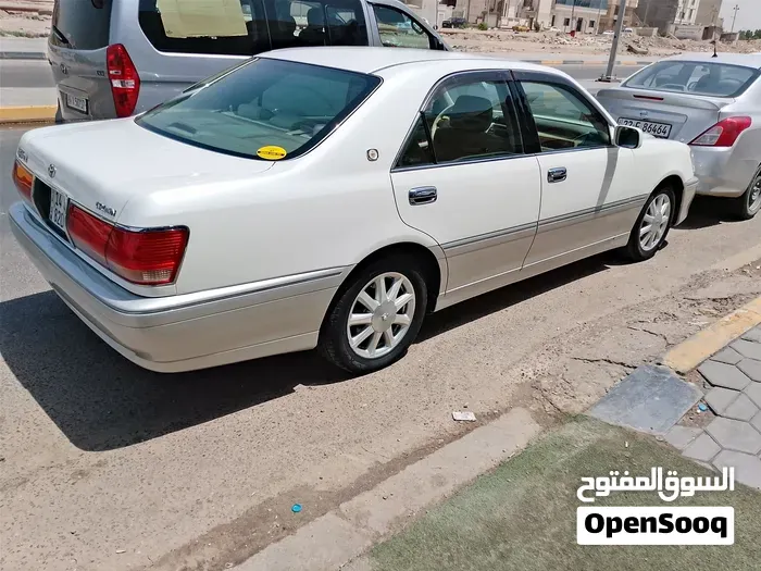 Toyota Crown 2002 photo 4