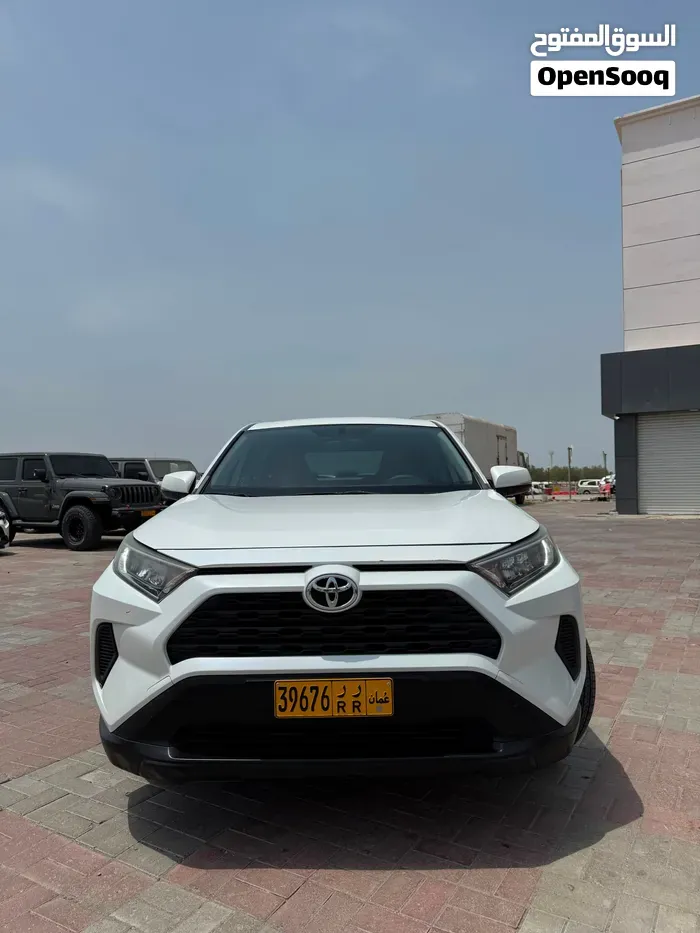 Toyota Rav 4 2020 photo 2