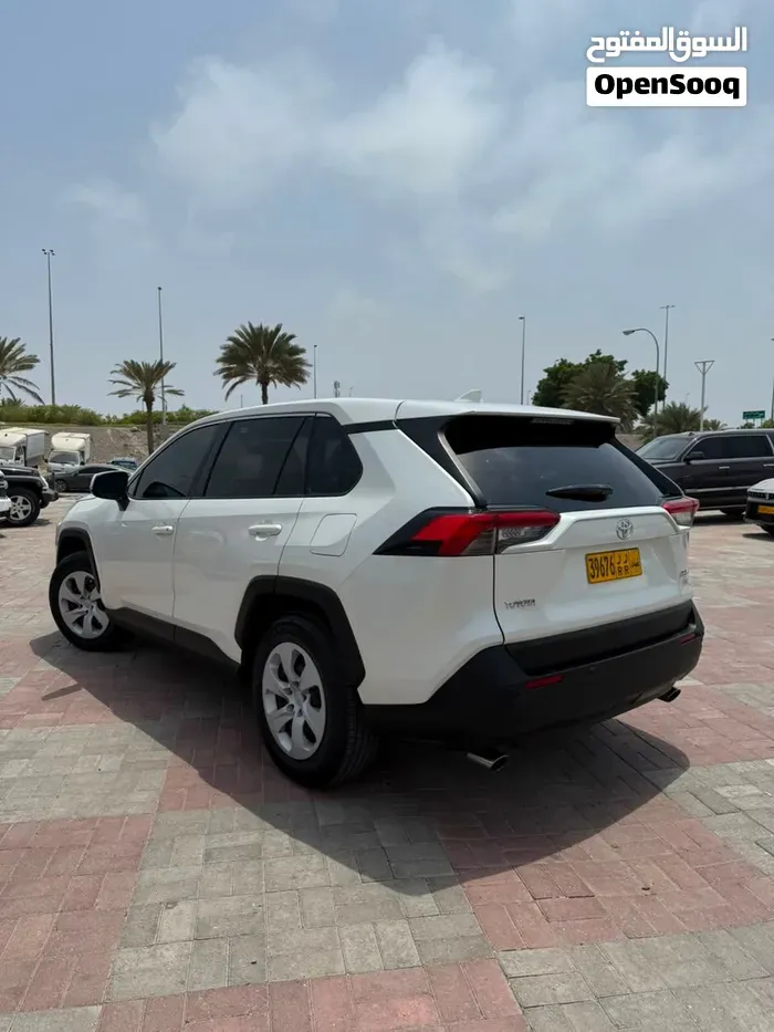 Toyota Rav 4 2020 photo 3