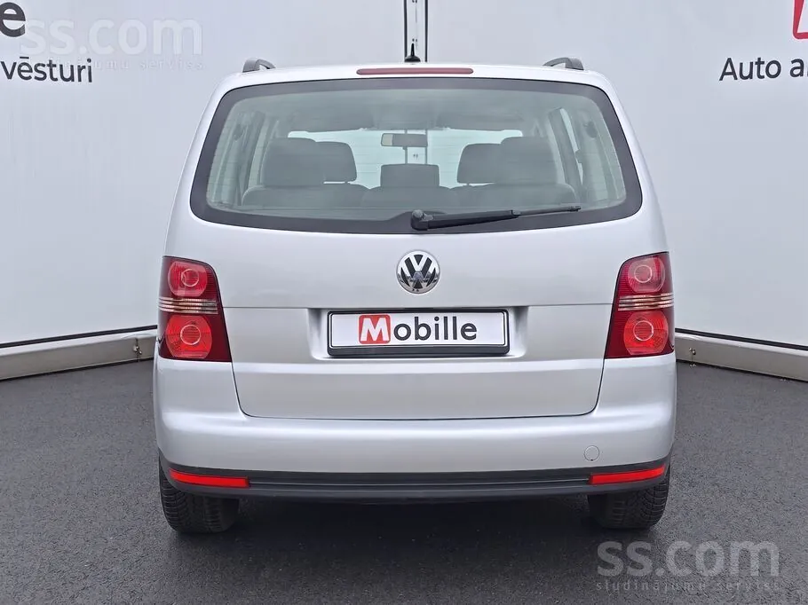 Volkswagen Touran 2009 photo 5