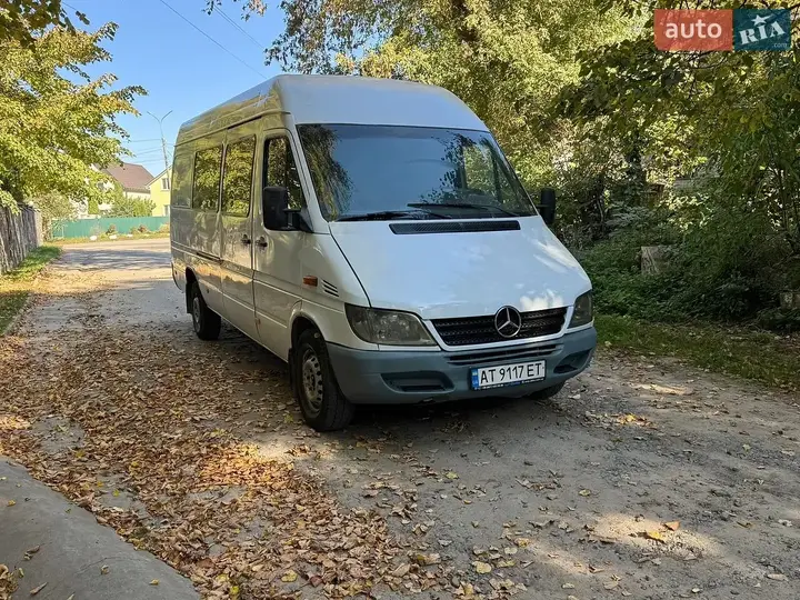 Mercedes-Benz Sprinter 2004 photo 3