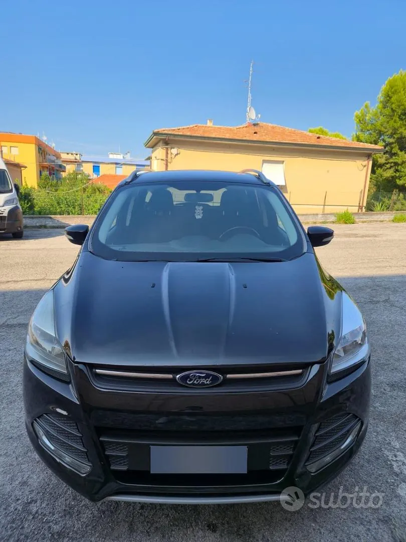 Ford Kuga 2014 photo 2