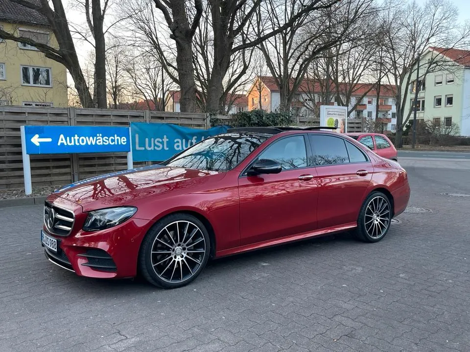 Mercedes-Benz E220