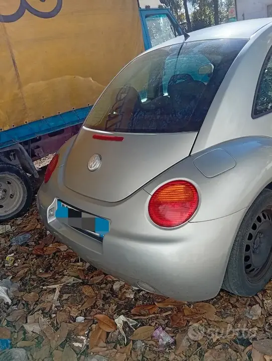 Volkswagen Beetle 1998 photo 3