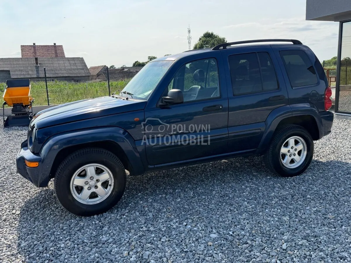 Jeep Liberty 2002 photo 3