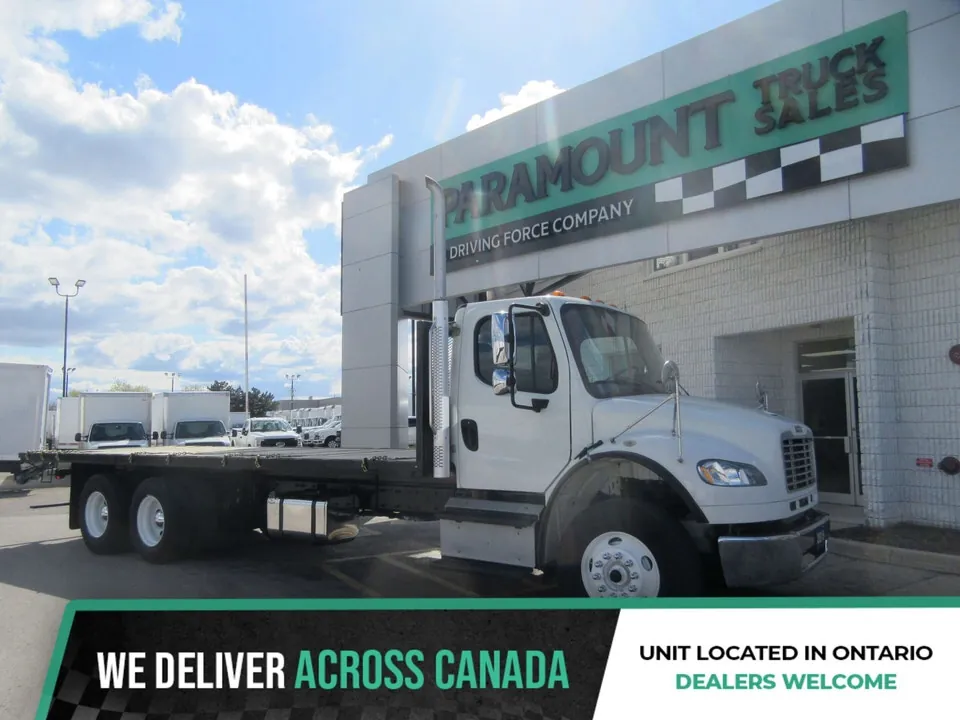 Freightliner M2106