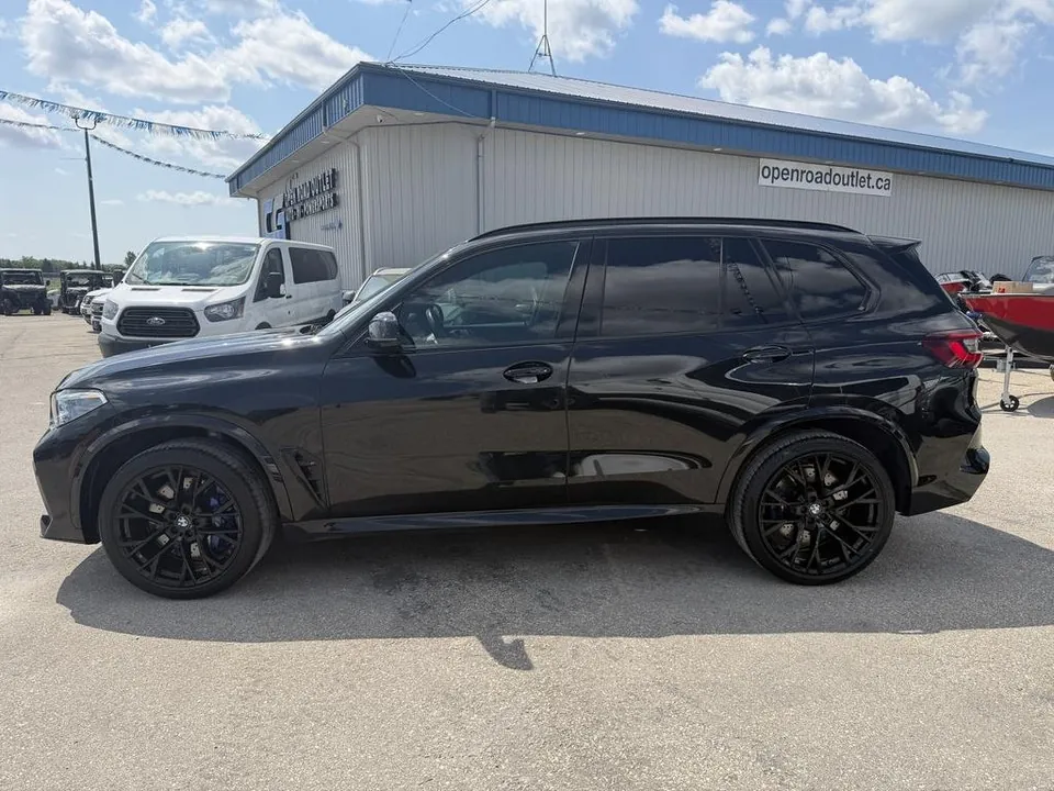 BMW X5 M 2022 photo 2