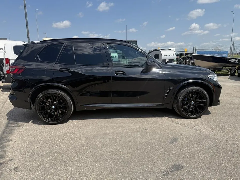 BMW X5 M 2022 photo 4