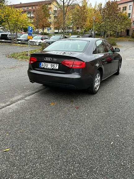 Audi A4 2009 photo 3