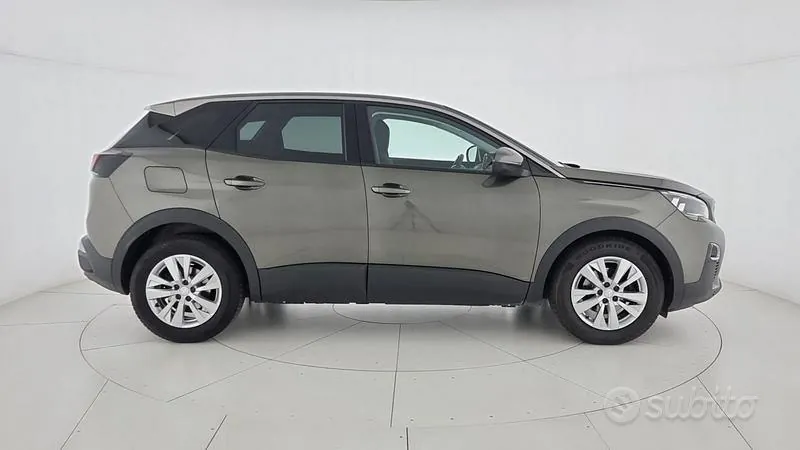 Peugeot 3008 2020 photo 3