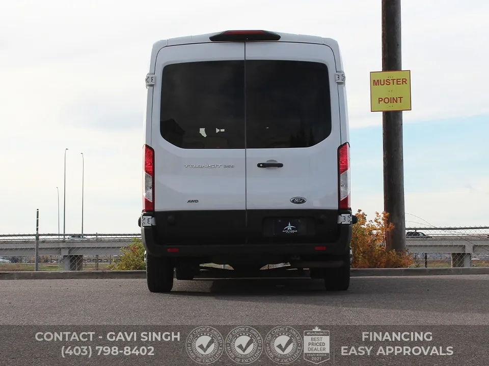 Ford Transit 2024 photo 3