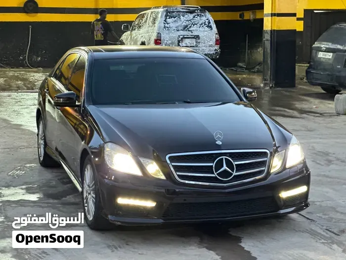 Mercedes-Benz E 300 2011 photo 4