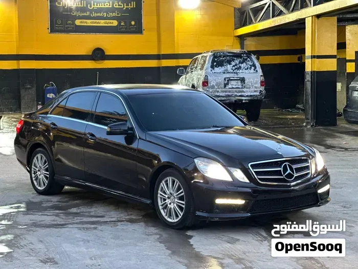 Mercedes-Benz E 300 2011 photo 3