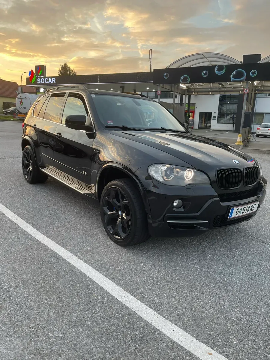 BMW X5 2008 photo 2