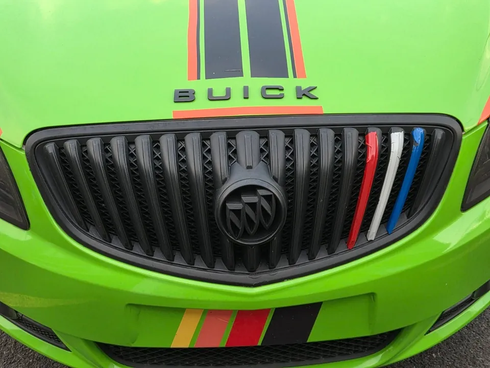 Buick Verano 2014 photo 2