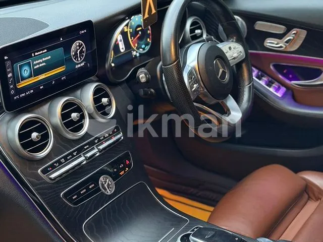 Mercedes-Benz C200 2019 photo 3