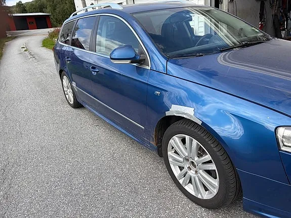 Volkswagen Passat 2010 photo 4