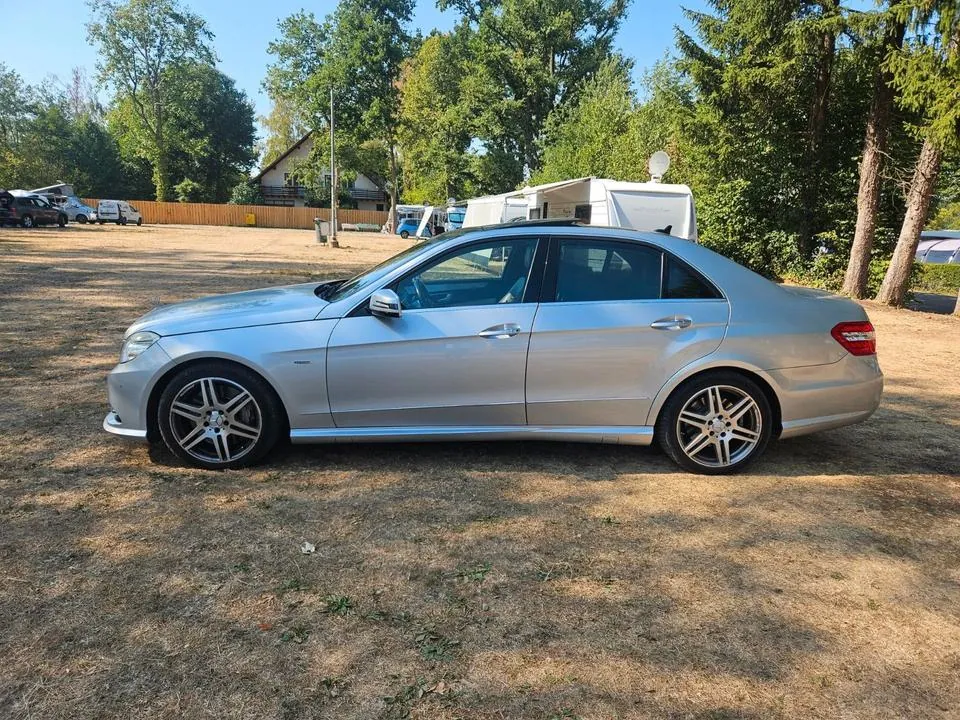 Mercedes-Benz E 500