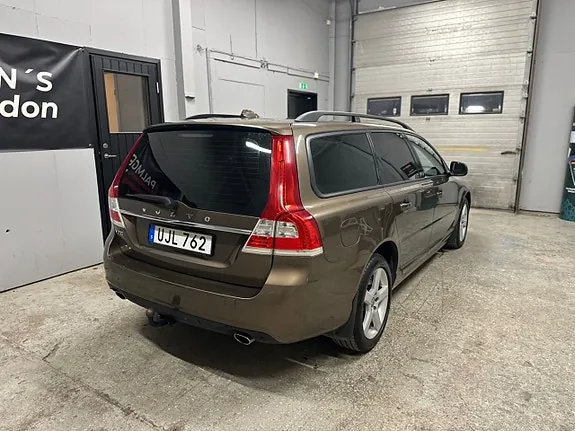Volvo V70 2015 photo 4