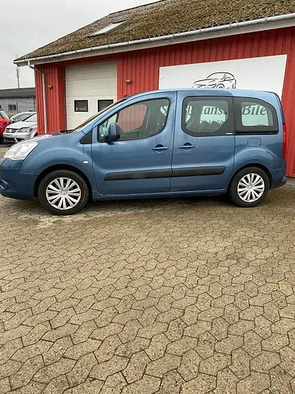 Citroen Berlingo 2009 photo 2