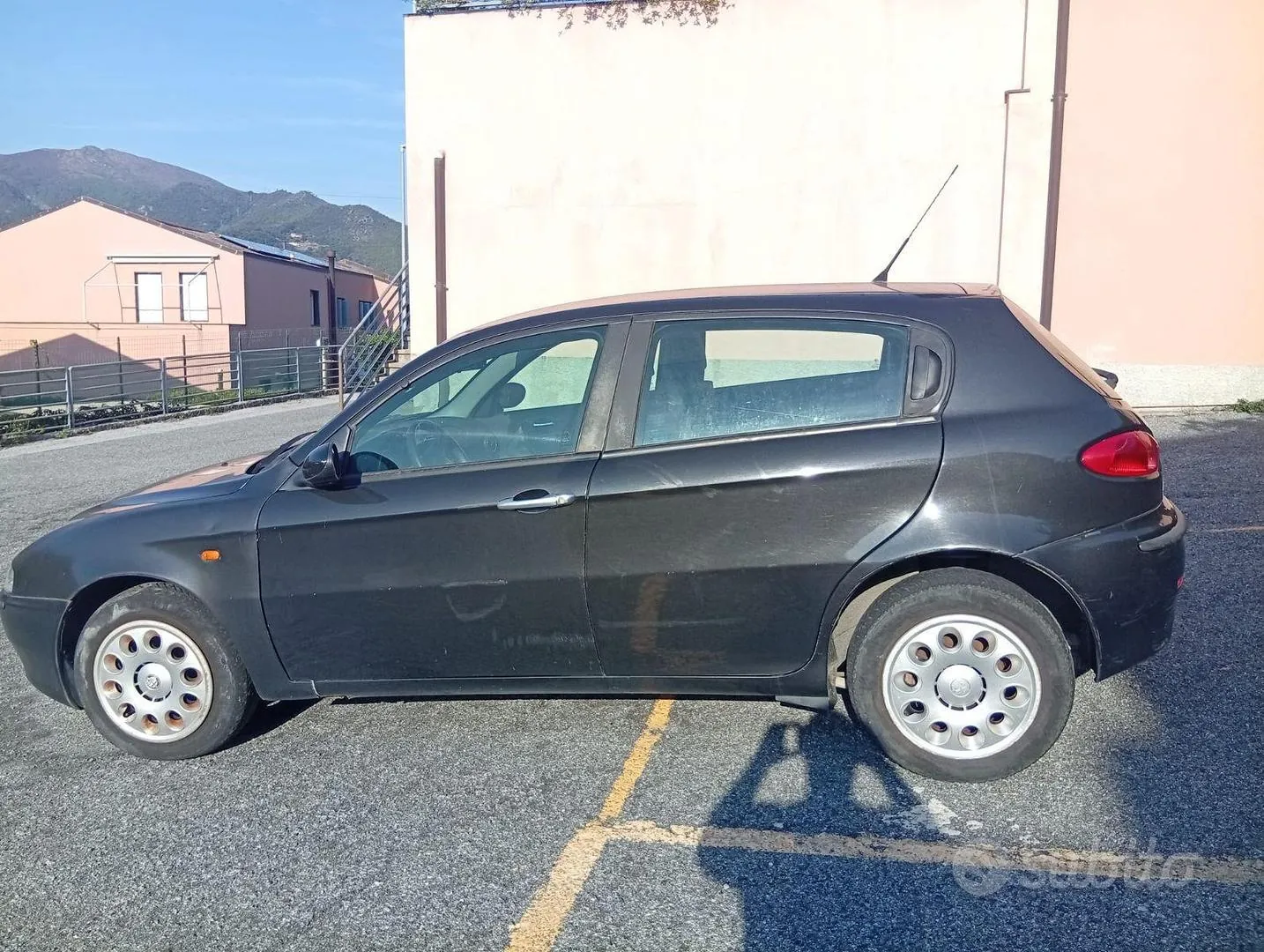 Alfa Romeo 147 2003 photo 4