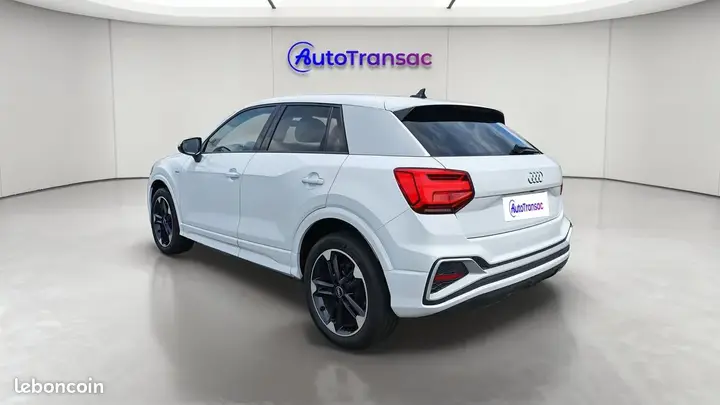 Audi Q2 2021 photo 3