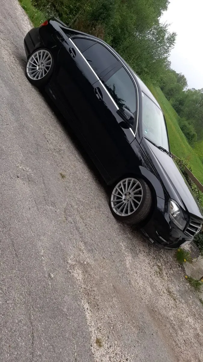 Mercedes-Benz C-Class 2012 photo 2