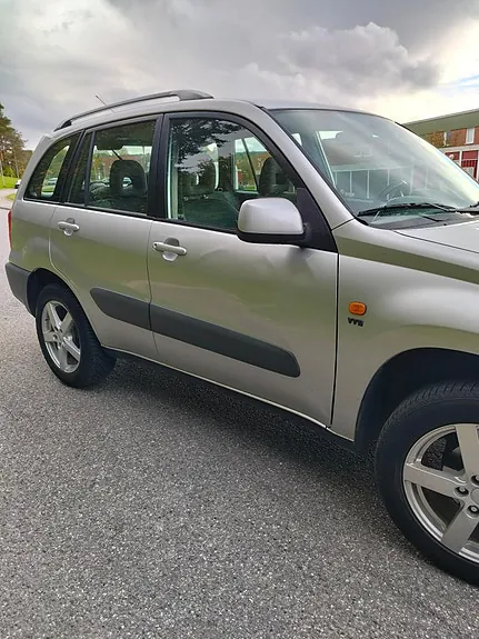 Toyota Rav4 2002 photo 3