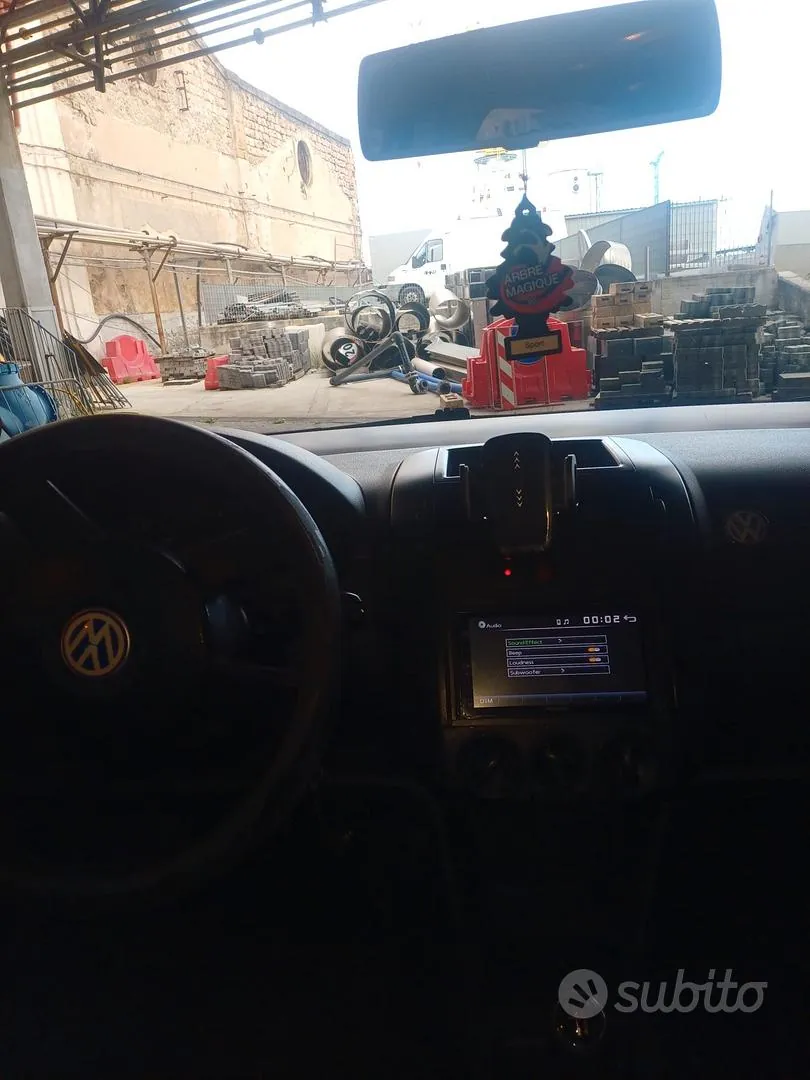 Volkswagen Polo 2009 photo 5