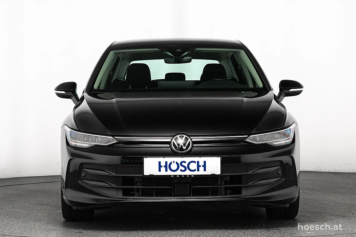 Volkswagen Golf 2025 photo 2
