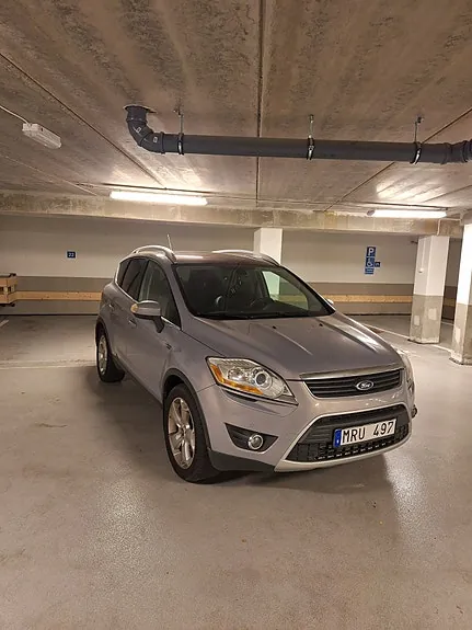 Ford Kuga 2012 photo 2