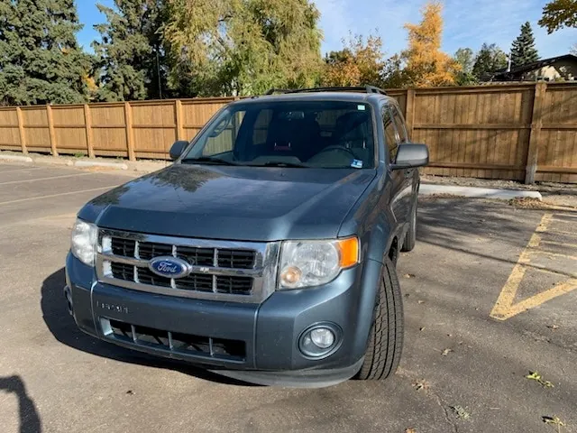 Ford Escape 2011 photo 3