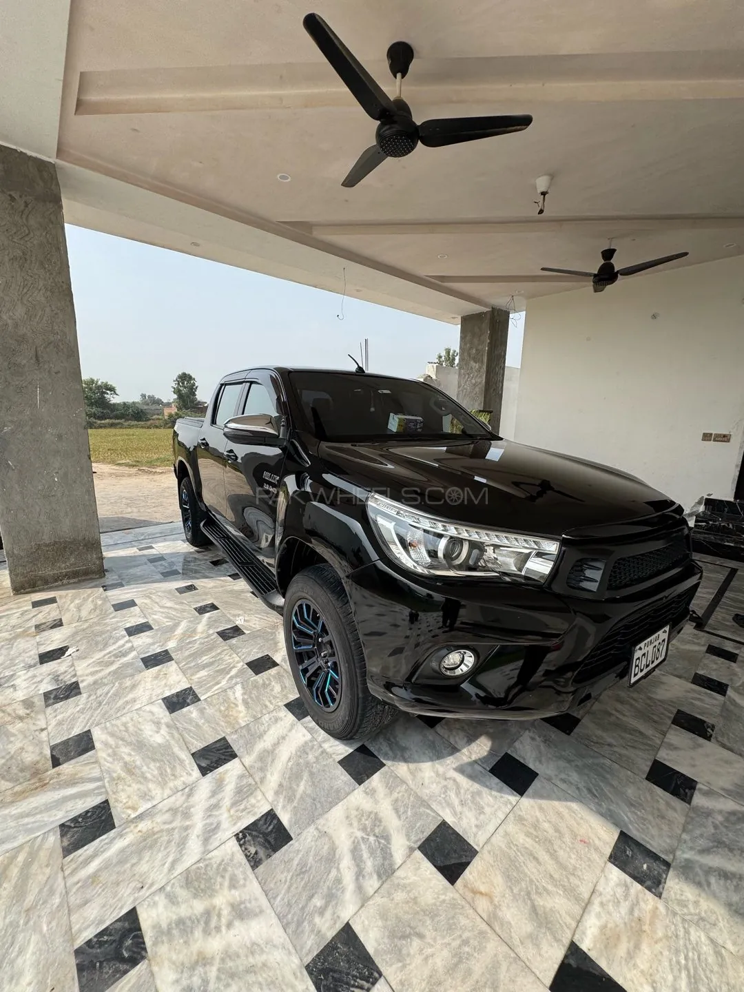 Toyota Hilux