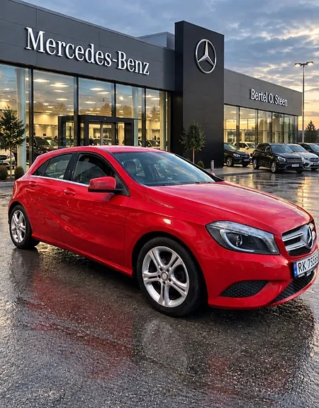 Mercedes-Benz A180 2014 photo 2