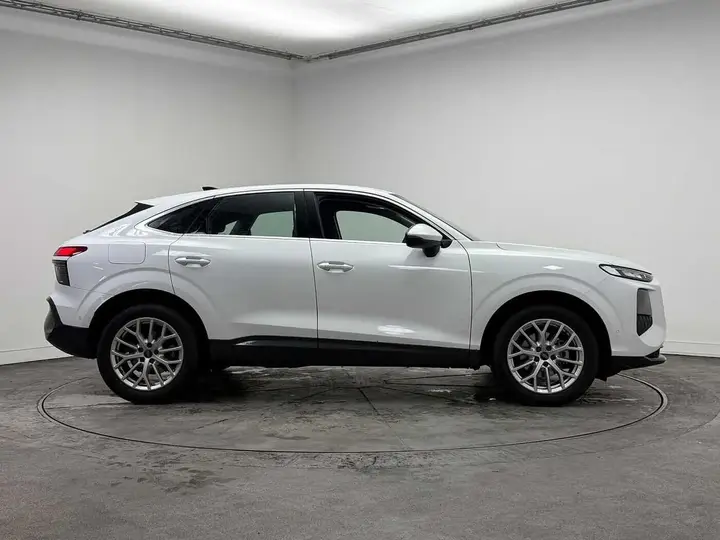 Audi Q3 2026 photo 3