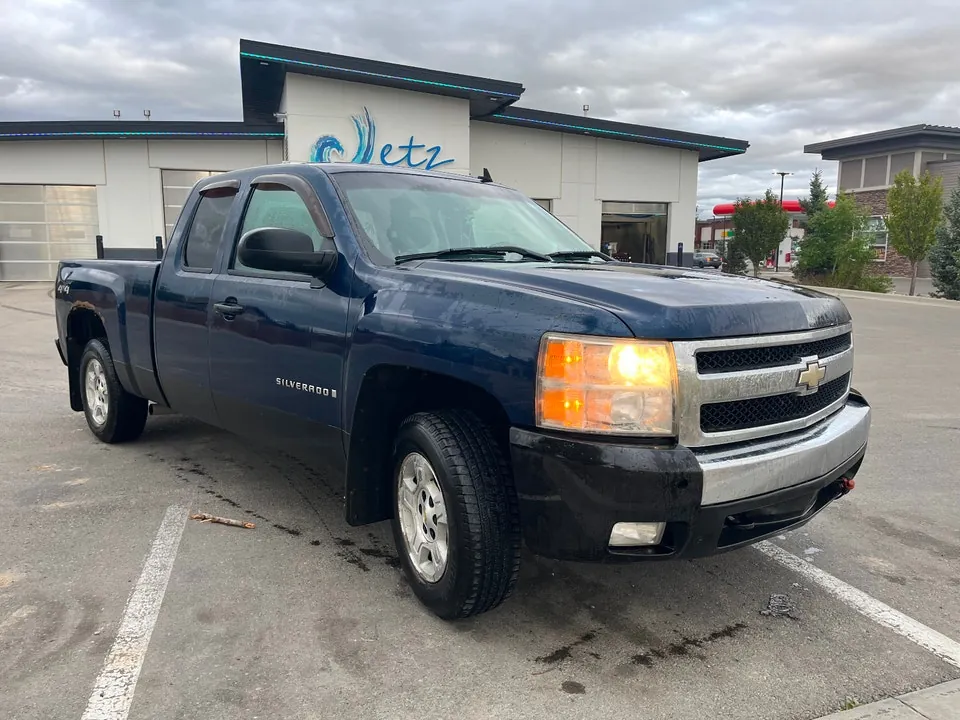 Chevrolet Silverado 1500 2007 photo 2